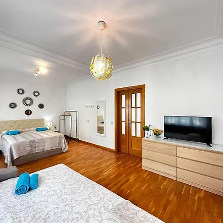 Arago 245 Bed & Breakfast *