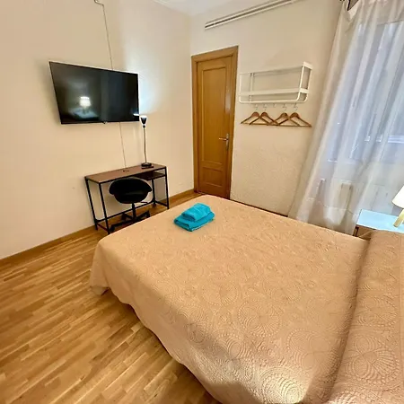 לינה וארוחת בוקר Arago 245 ברצלונה